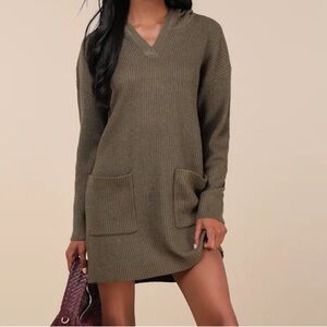 NWT Lulus Green Knit Sweater mini Dress